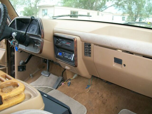 1990 Ford F-350 - photo 13