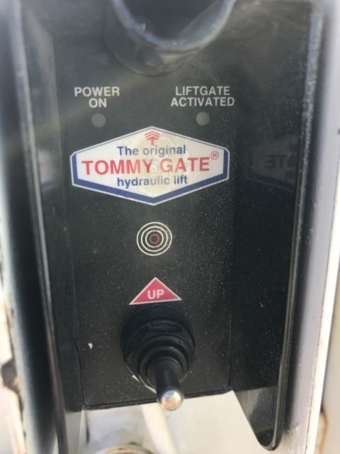 1990 Ford F-350 Utility Service Body w/Tommy Lift Gate - photo 7