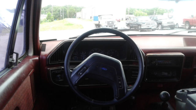1990 Ford F-350 - photo 8