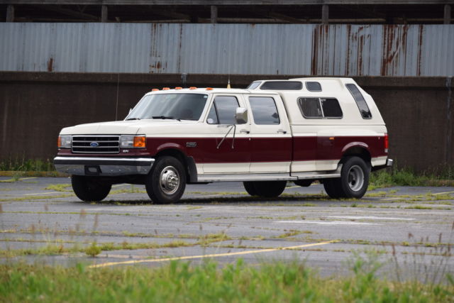 1990 Ford F-350 XLT Lariat Crew Cab Dually Low Miles Original Low Reserve 1990 Ford F-350 XLT