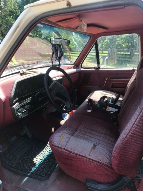 1990 Ford F-450 XLT - photo 5