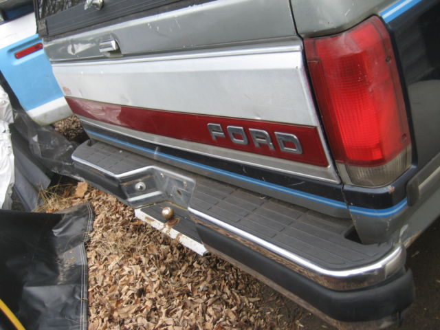 1990 Ford F-150 XLT Lariat - photo 7
