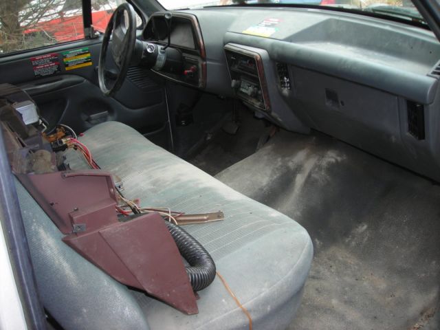 1990 Ford F-350 cloth seat - photo 13