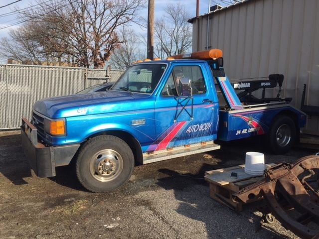 1990 Ford F350 Tow Truck 26,000 Orig. Miles 1990 Ford F-350