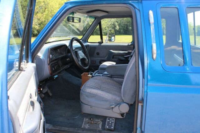 1990 Ford F350 XLT Lariat - photo 9