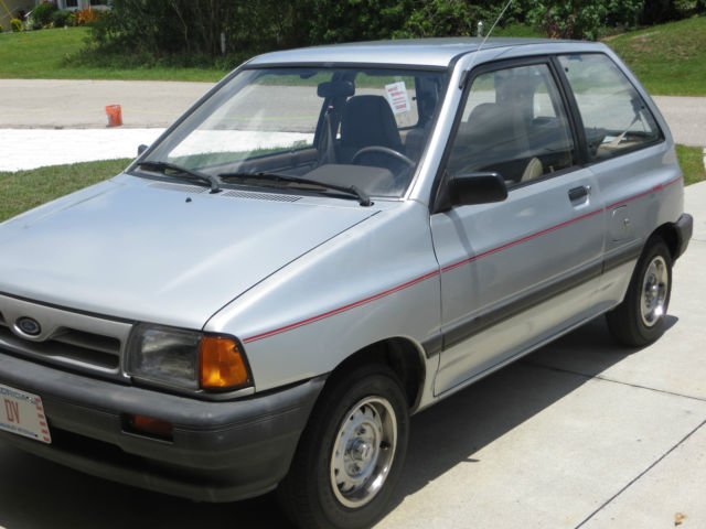 1990 Ford Festiva