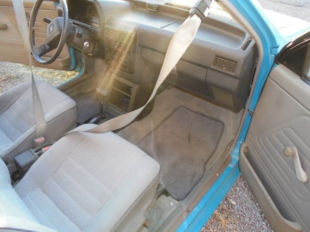 1990 Ford Festiva L Plus Hatchback 2-Door - photo 13