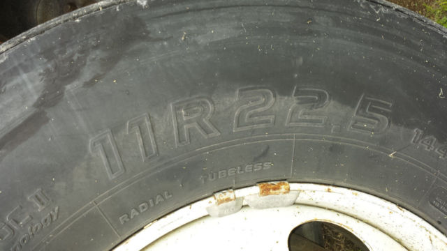 1990 Ford L8000 - photo 10