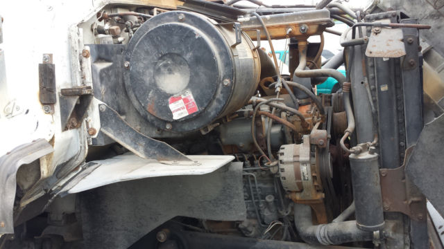 1990 Ford L8000 - photo 8