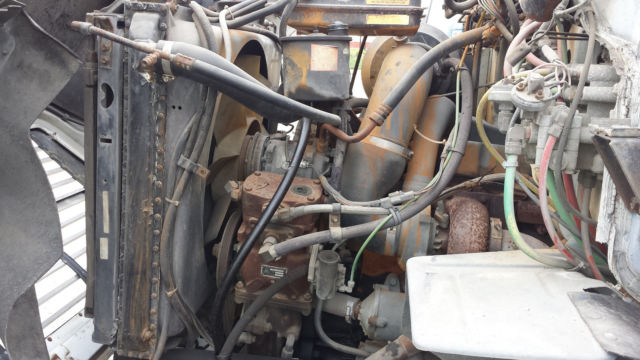 1990 Ford L8000 - photo 9