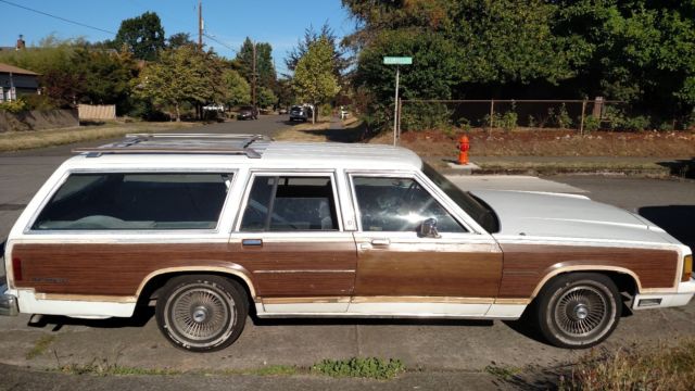1990 Ford Country Squire Station Wagon - photo 6