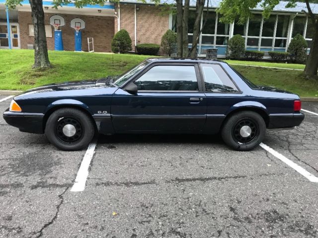 1990 Ford Mustang 5.0 sedan - photo 3