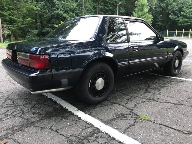 1990 Ford Mustang 5.0 sedan - photo 4