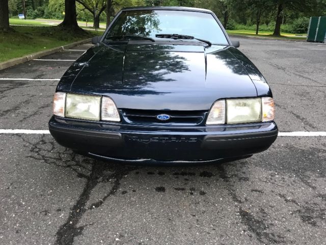 1990 Ford Mustang 5.0 sedan - photo 7