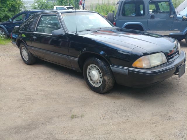 1990 Ford Mustang LX - photo 3
