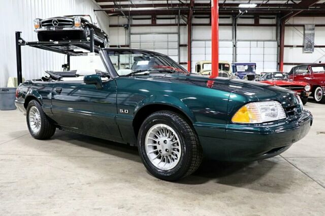 1990 Ford Mustang -- - photo 7
