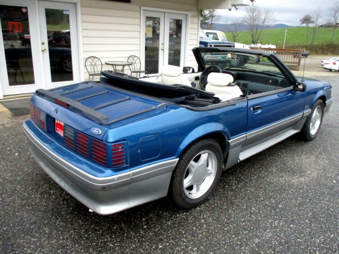 1990 Ford Mustang 2dr Convertible GT - photo 6