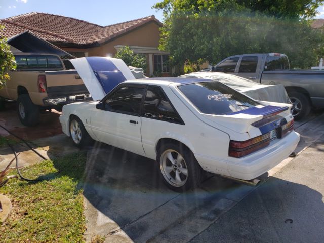 1990 Ford Mustang LX - photo 5