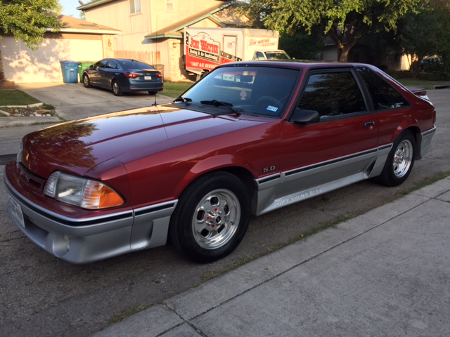 1990 Ford Mustang