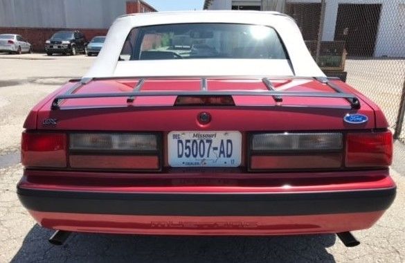 1990 Ford Mustang GT Convertible 2-Door - photo 7