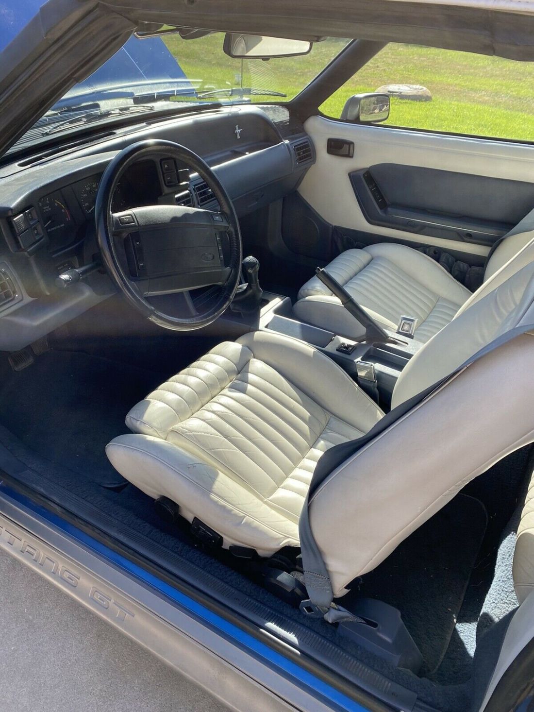 1990 Ford Mustang GT - photo 12