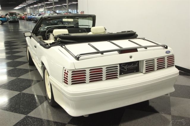 1990 Ford Mustang Convertible - photo 10