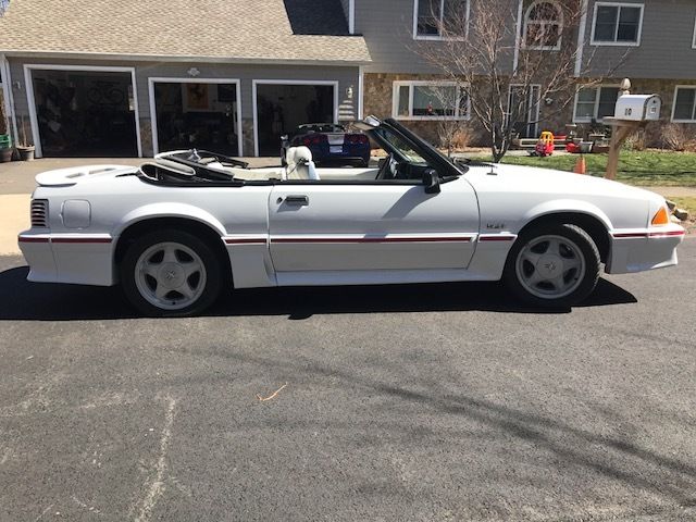 1990 Ford Mustang Convertible - photo 11