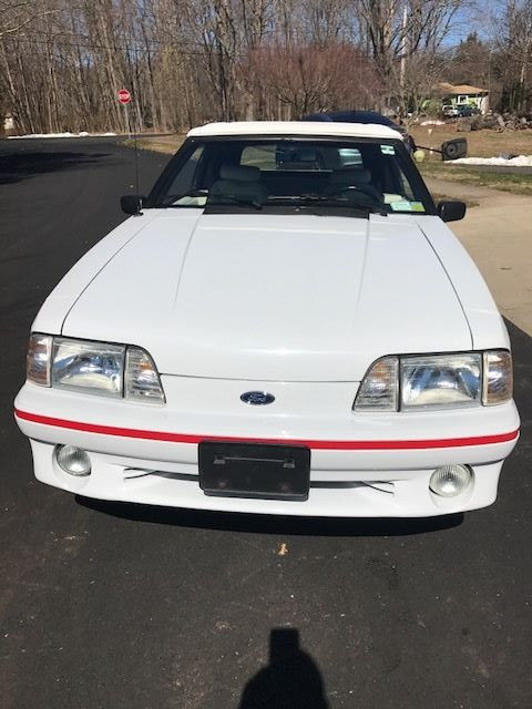 1990 Ford Mustang Convertible - photo 2