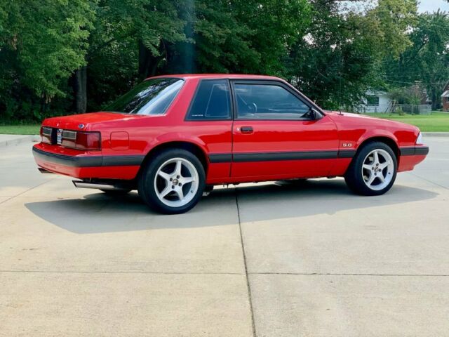1990 Ford Mustang -- - photo 7