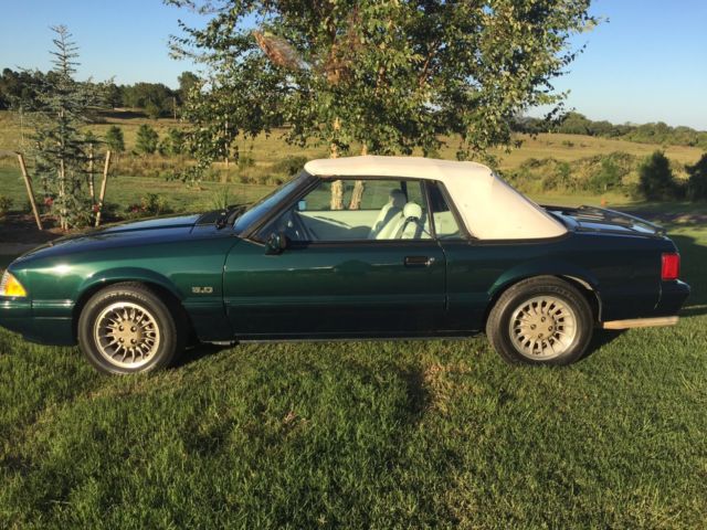 1990 Ford Mustang LX - photo 9