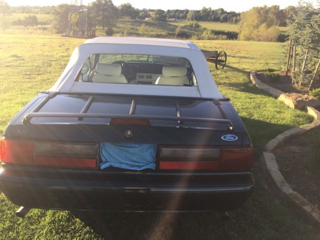 1990 Ford Mustang - photo 6
