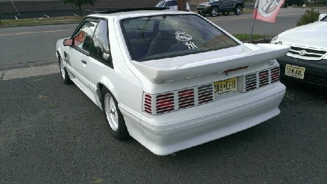1990 Ford Mustang GT 2dr Hatchback - photo 2