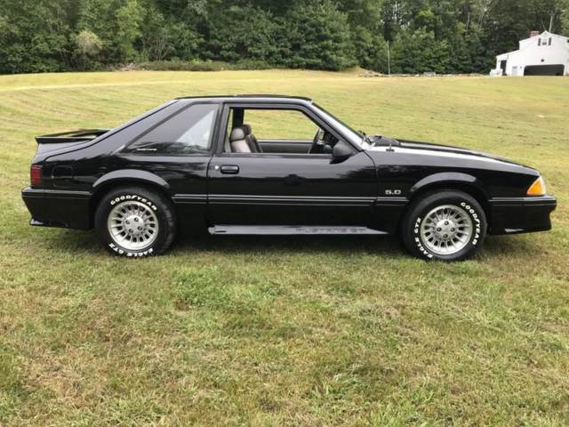 1990 Ford Mustang GT 2dr Hatchback - photo 6