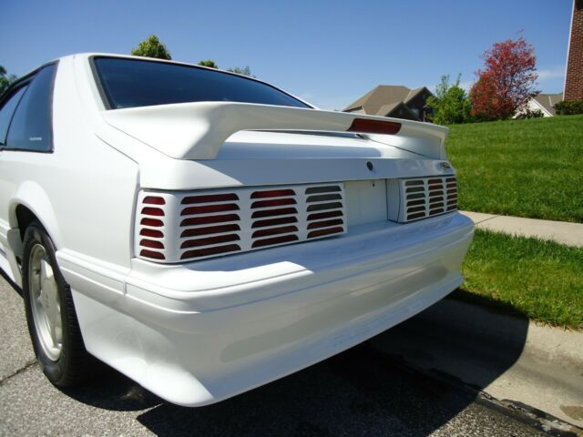 1990 Ford Mustang GT - photo 10