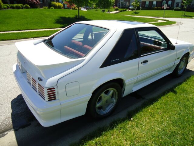 1990 Ford Mustang GT - photo 5