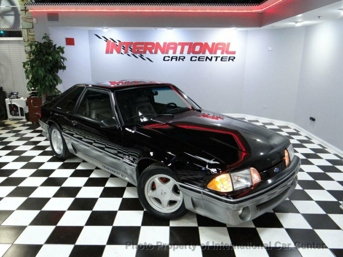 1990 Ford Mustang GT 5.0 5-Speed Gray Leather OE Moonroof Stock & Immaculate WOW 1990 Ford Mustang 2dr Hatchback GT