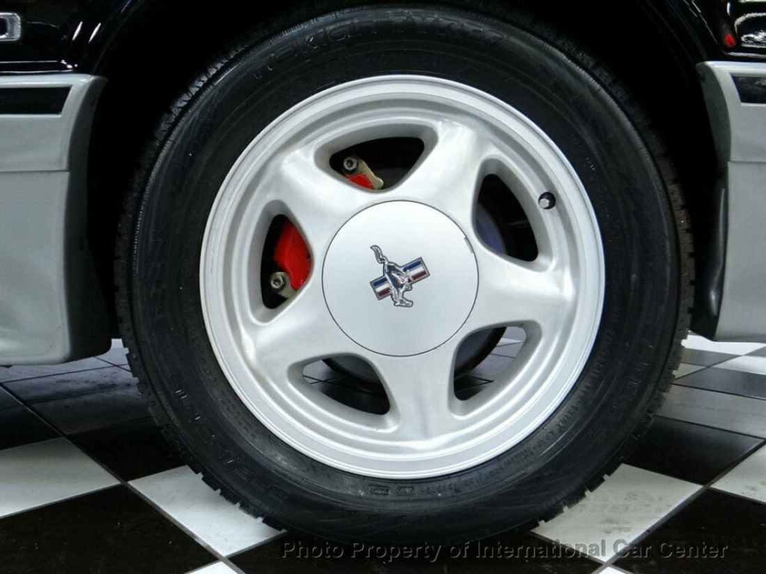 1990 Ford Mustang 2dr Hatchback GT - photo 10