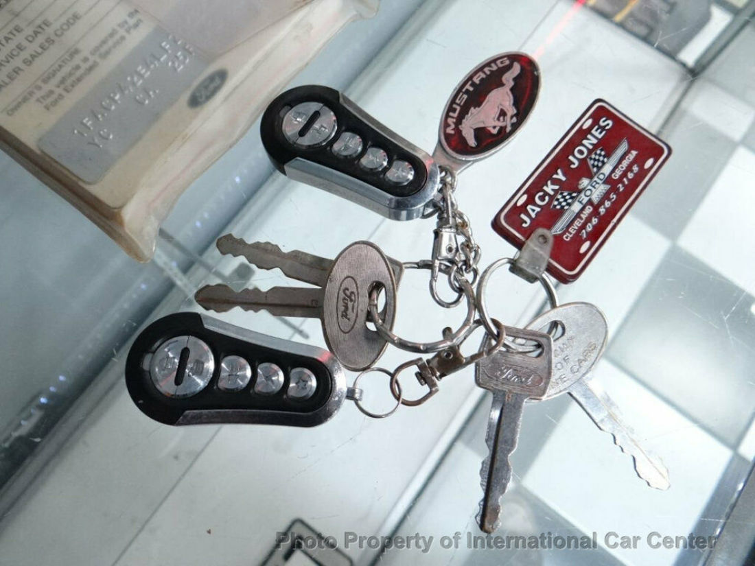 1990 Ford Mustang 2dr Hatchback GT - photo 9
