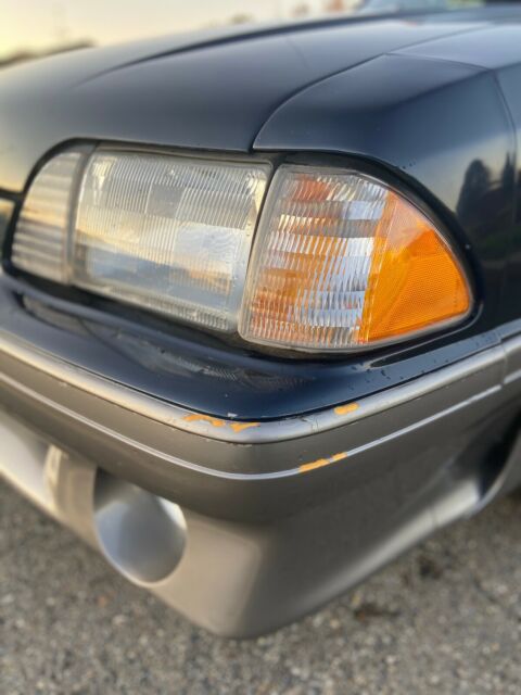 1990 Ford Mustang GT - photo 10