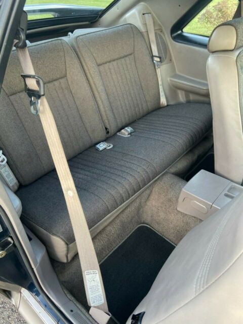 1990 Ford Mustang GT - photo 13