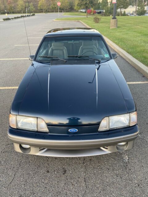 1990 Ford Mustang GT - photo 2