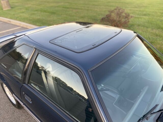 1990 Ford Mustang GT - photo 8