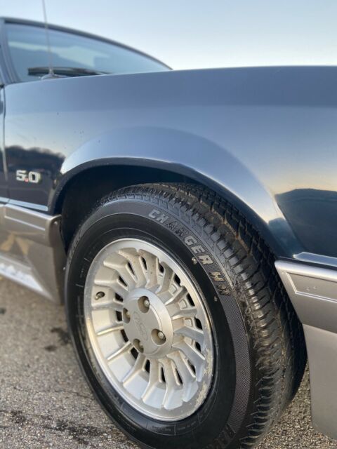 1990 Ford Mustang GT - photo 9