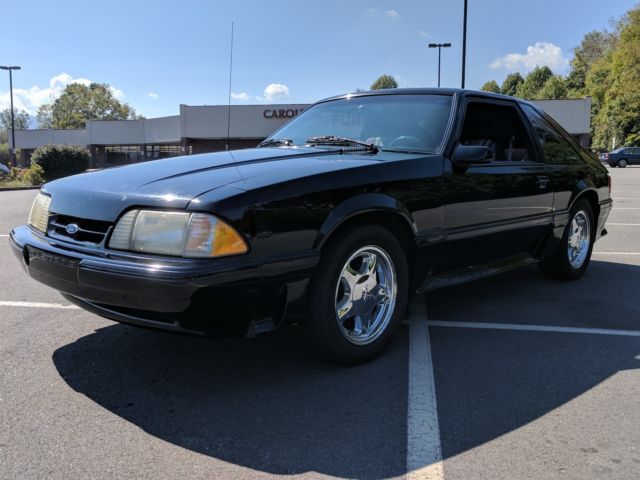1990 Ford Mustang - photo 3