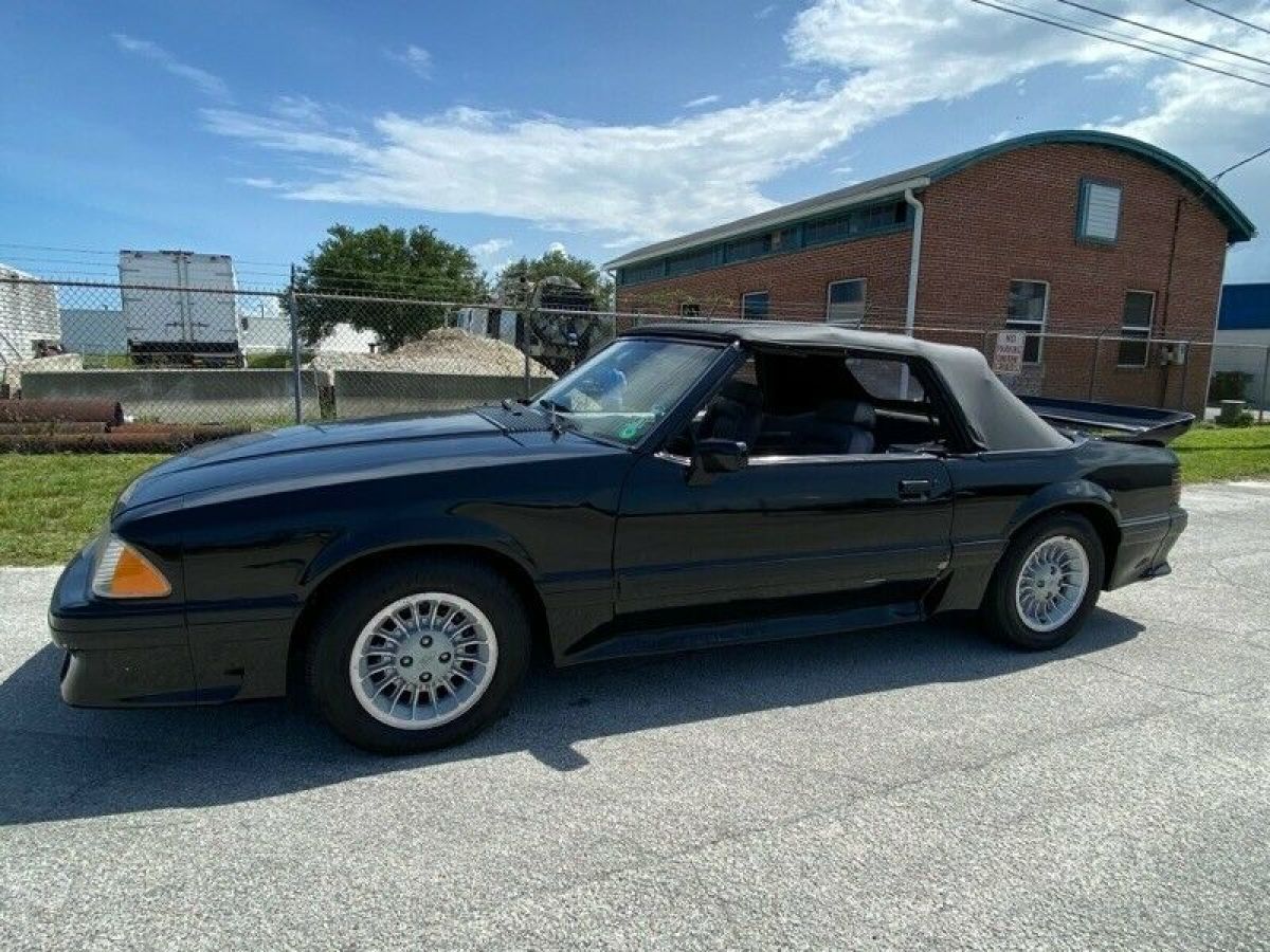 1990 Ford Mustang GT 2dr Convertible - photo 5