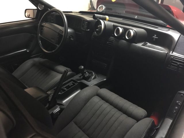 1990 Ford Mustang GT - photo 7
