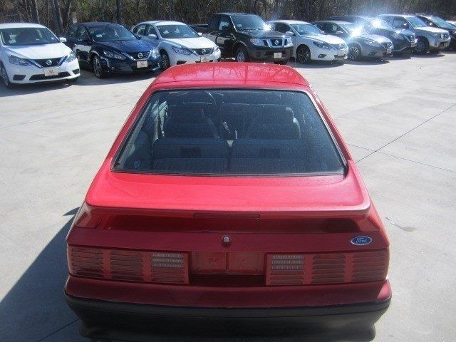 1990 Ford Mustang GT - photo 10