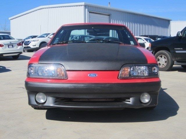 1990 Ford Mustang GT - photo 2