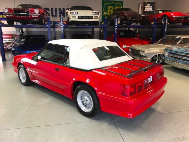 1990 Ford Mustang GT - photo 13