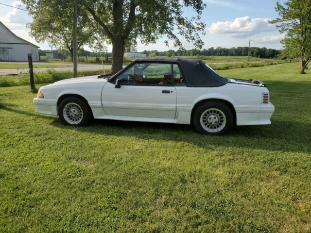 1990 Ford Mustang GT Convertible 5.0 High Output 5 Speed Manual White Fox Body 1990 Ford Mustang